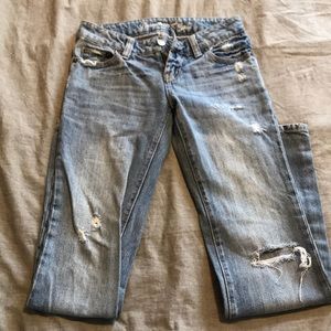 American Eagle Ripped jeans